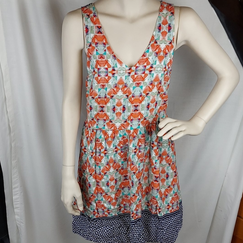 Everly Sleeveless VNeck Stained Glass Print Dress